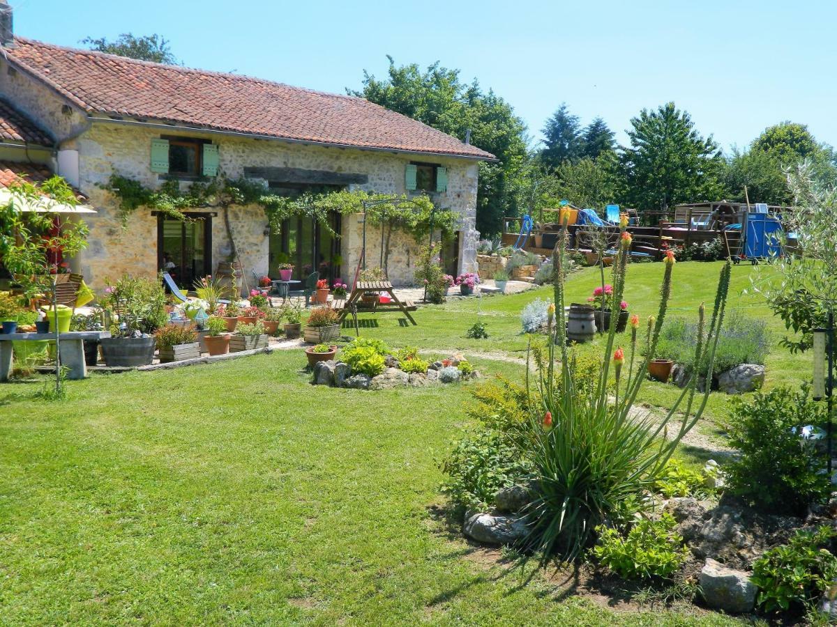 Chez Daisy Villa Montbron ภายนอก รูปภาพ