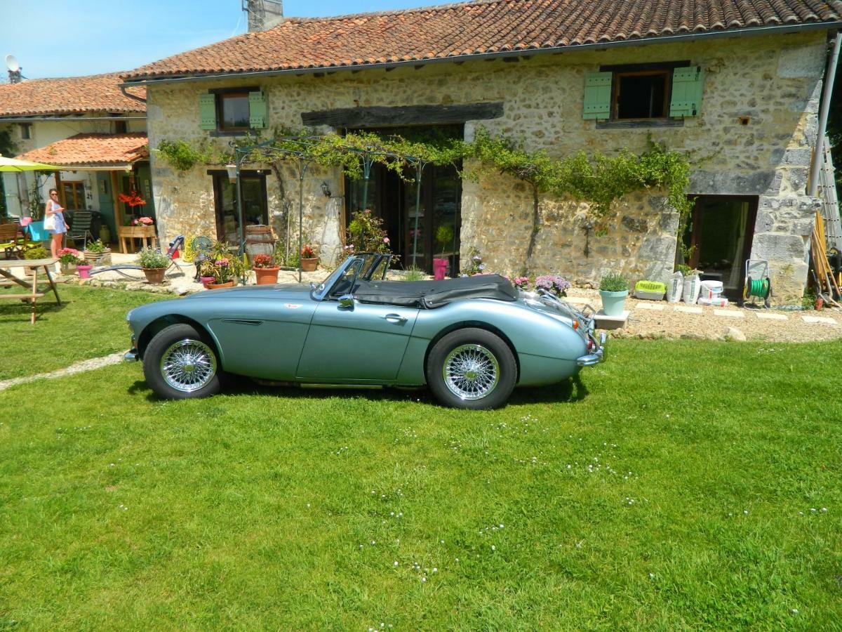 Chez Daisy Villa Montbron ภายนอก รูปภาพ